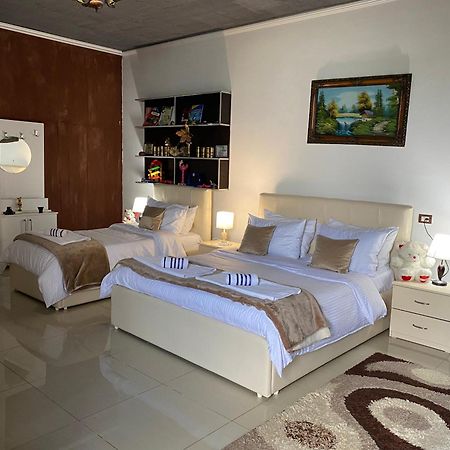 Il Tramonto Hotel Shiroka Luaran gambar